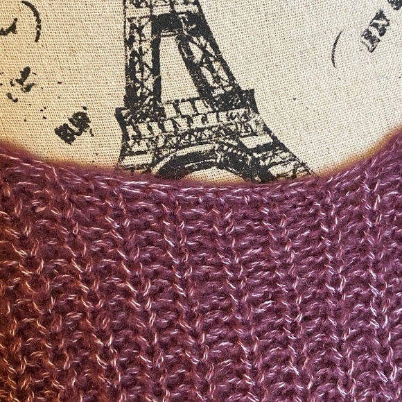 NWT Entro Magenta Scoop Neck Oversized Sweater - Size Small - Picture 4 of 6